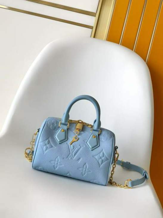 Picture of Louis Vuitton Handbags _SKUfw240289206fw